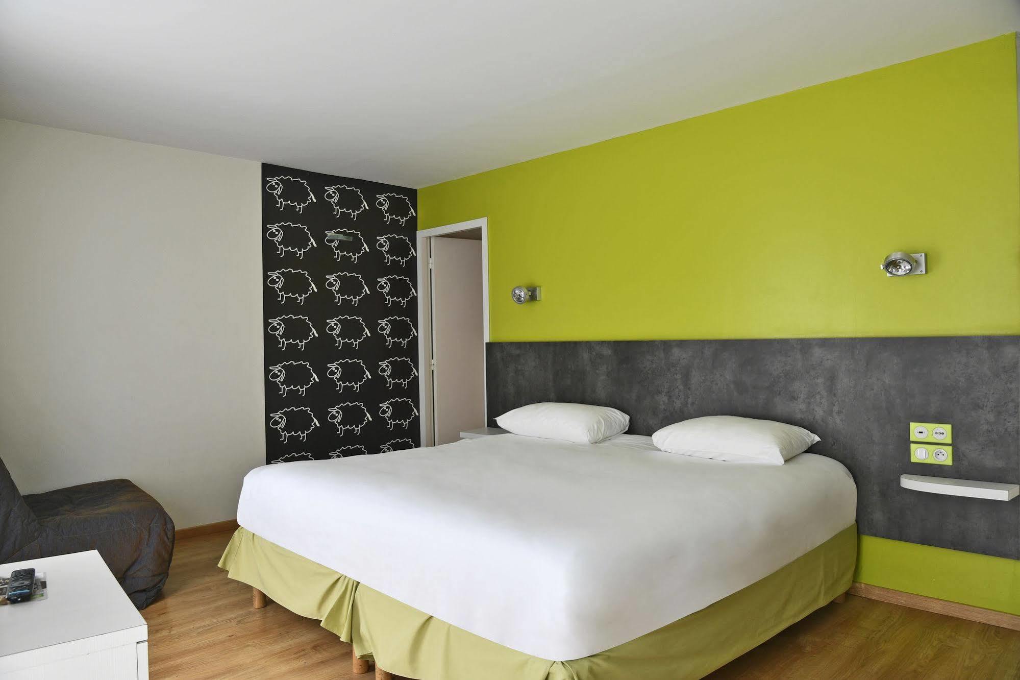 Ibis Styles Amiens Cathedrale Hotel Exterior foto